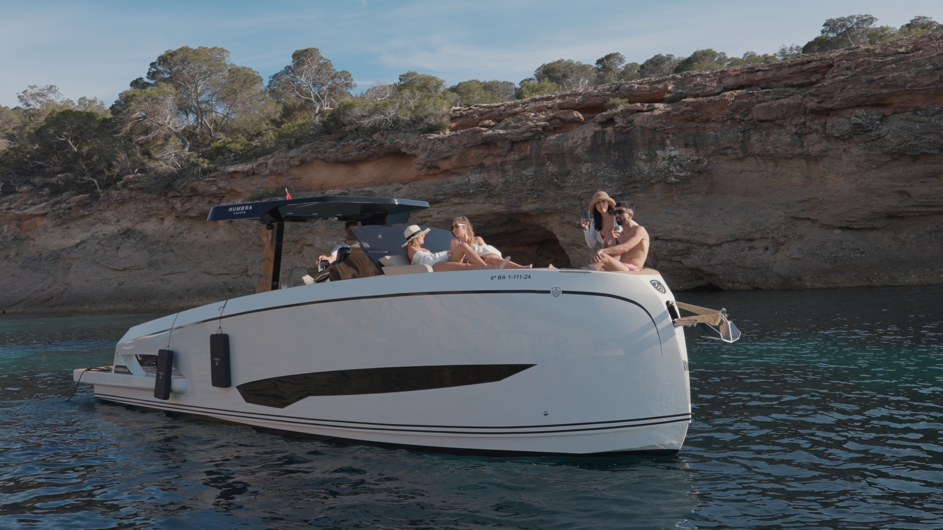 Kumbra 34 en aguas de Ibiza